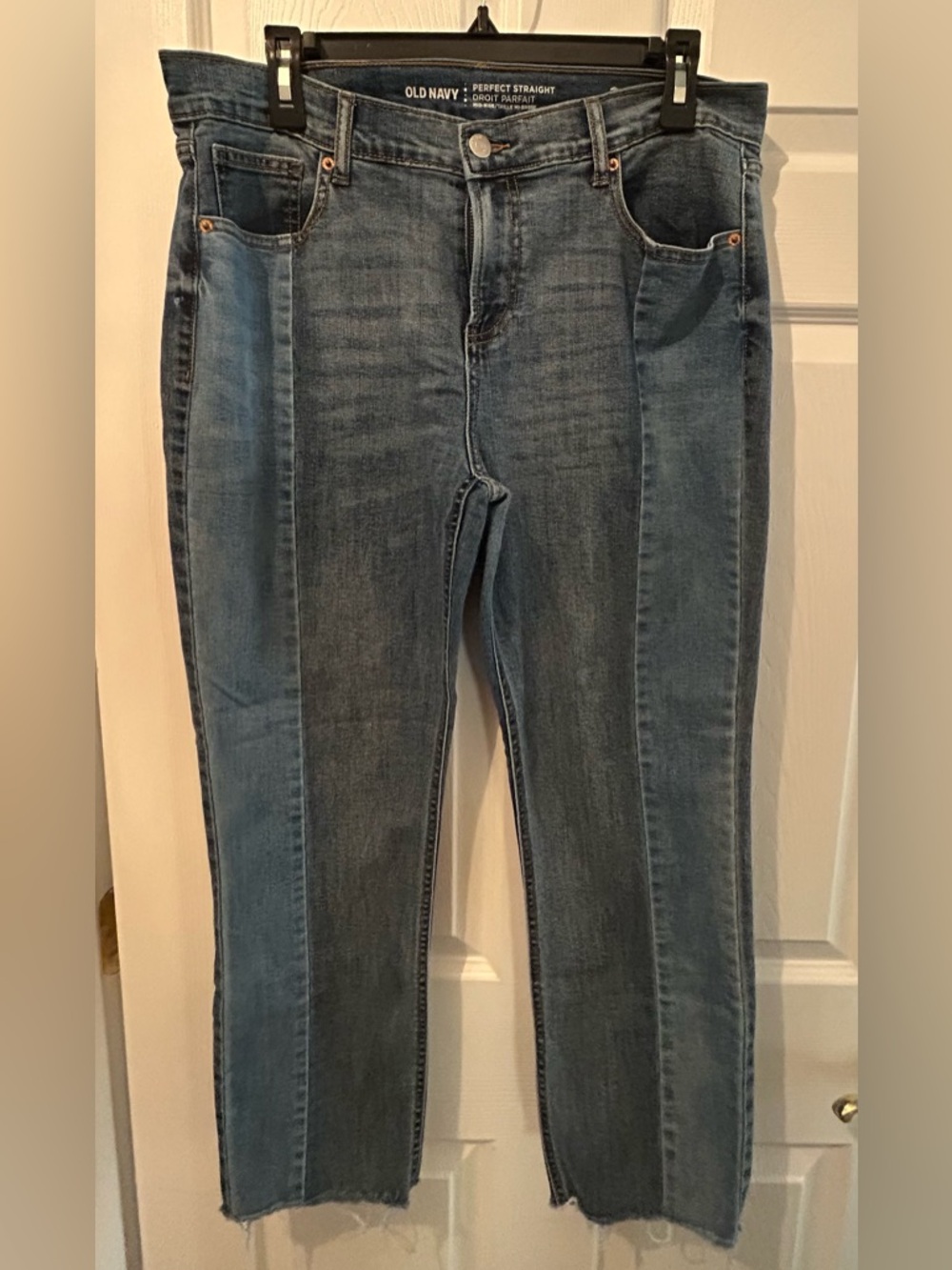 Old Navy Two-Tone Straight Leg Jeans in Medium Blue